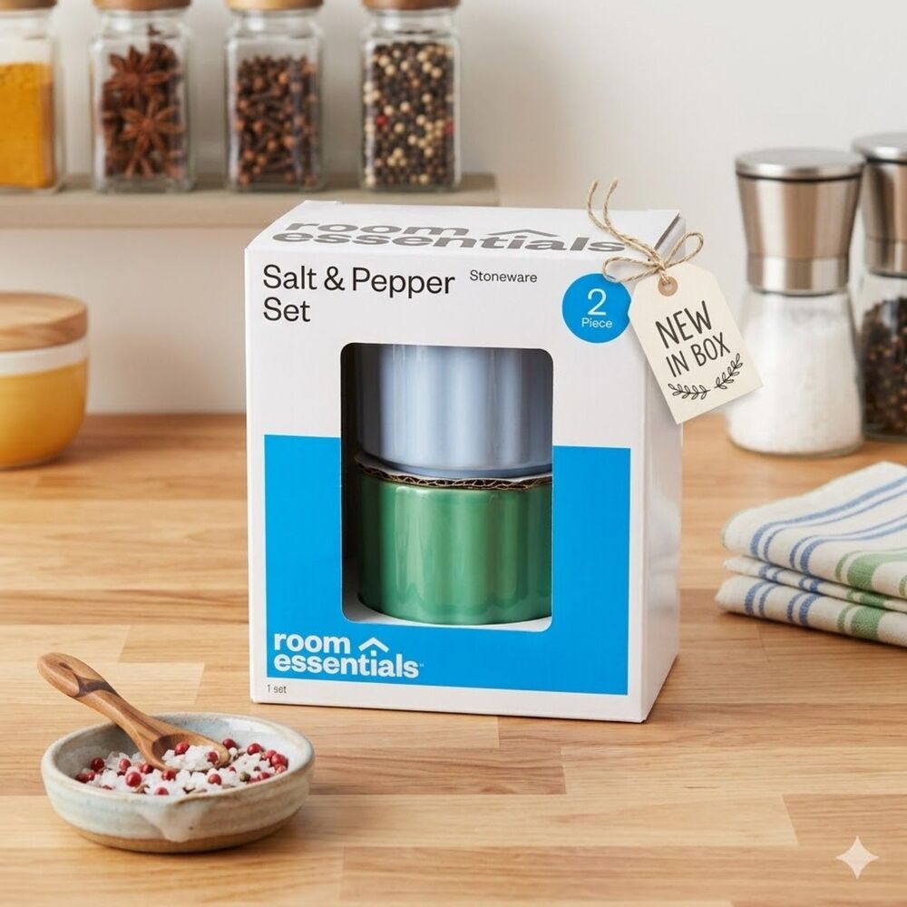 Modern Beach House Vibes RoomEssentials Blue & Green Stoneware Salt & Pepper Set